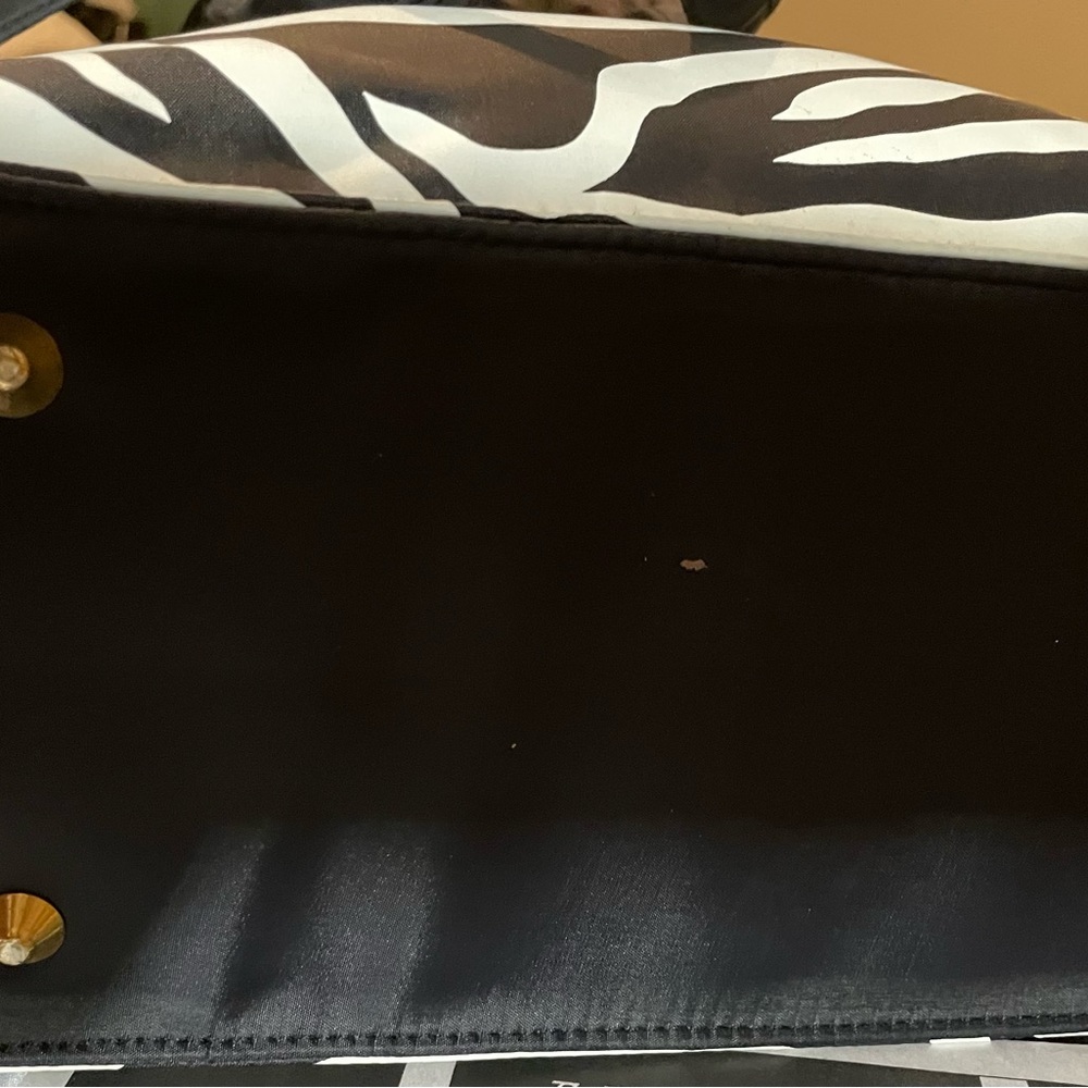 Handbag - Picture 3 of 3